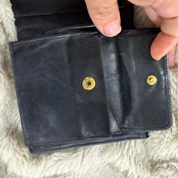 Chanel Caviar Leather Bifold Wallet - Black - Picture 6 of 7